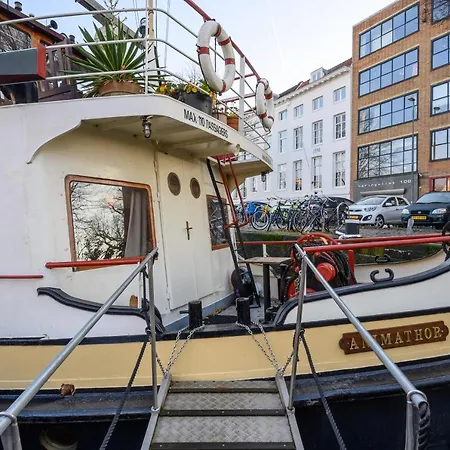 Boatapartment Animathor On Location Hotel en barco