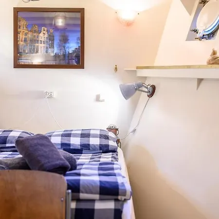 Úszó hotel Boatapartment Animathor On Location