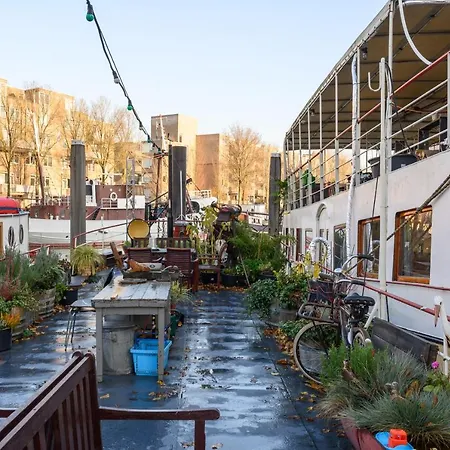 Boatapartment Animathor On Location Úszó hotel Rotterdam