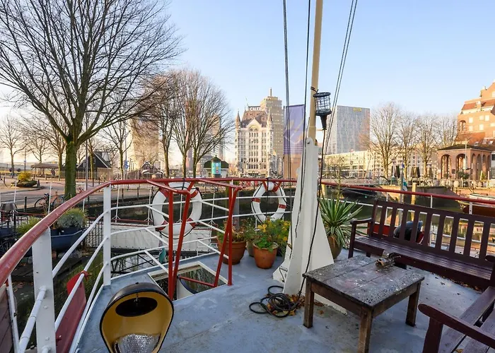 Tekne Boatapartment Animathor On Location